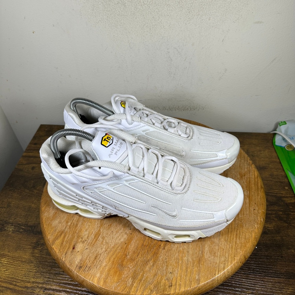 Nike Air Max Plus TN III Men's White Sneakers Size 9.5 CW1417-100